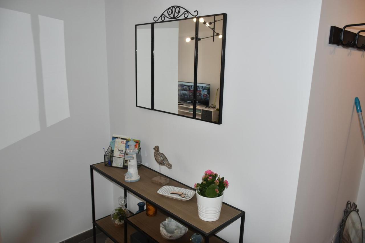 Apartment At The Beach -La Malagueta-Free Parking- マラガ エクステリア 写真